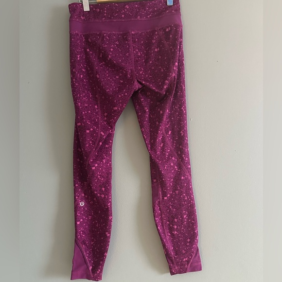 Lululemon inspire tight II size 4 geo regal plum multi - Picture 2 of 9